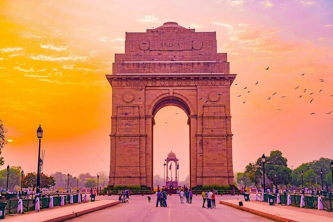 Private Old and New Delhi City Tour (Half-Day & Full-Day Options) - Meet the Team: The Driver, the Guide, and Why Safety Matters Here
