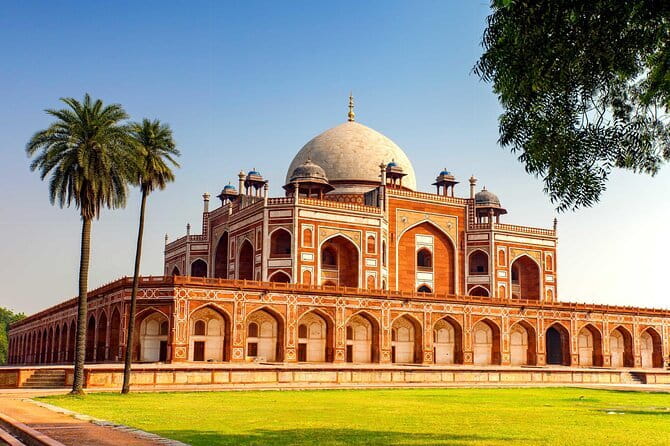 Private Old and New Delhi Full-Day Guided Tour all Inclusive - Key points before you go
