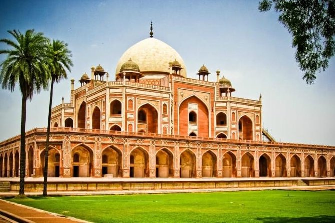 Private Old and New Delhi Full-Day Tour with Akshardham Temple - Price and Value: What You Really Get for $150 Per Person