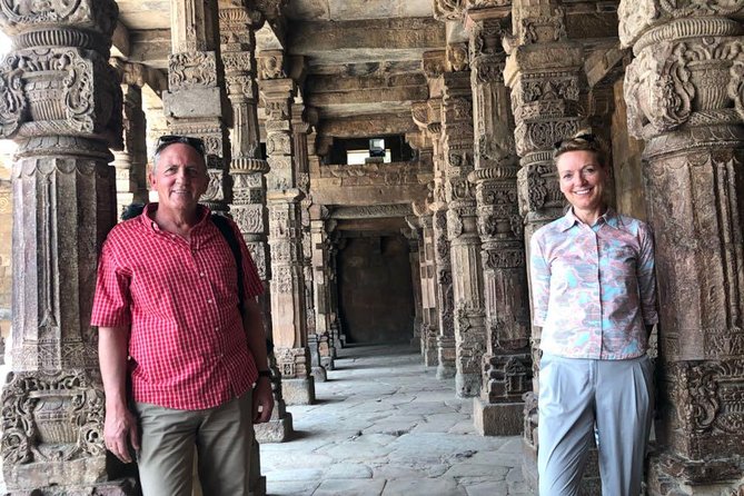 Private Old and New Delhi Tour in 8 Hours With Entrances and Lunch - AC car comfort is the real time-saver here