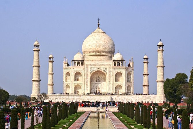 Private One Day Trip to Agra from Delhi by Superfast Train - ITC Mughal buffet lunch: a real sit-down break
