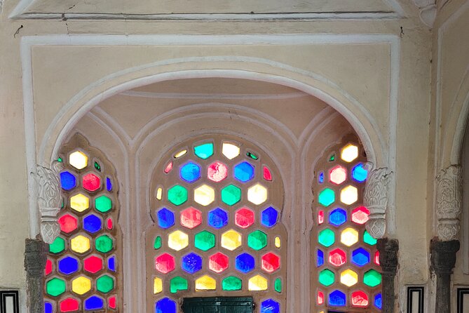 Private Same Day Jaipur Tour from Delhi by Car - Hawa Mahal: short stop, big visual payoff