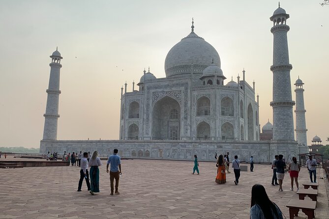 Private Sunrise Taj Mahal and Agra Fort Tour From Delhi To Agra- by AC Car - Why a 2:30am Sunrise Start Works Here