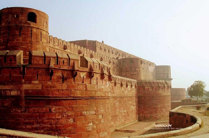 Private Taj Mahal, Agra Fort & Baby Taj Day Tour - All Inclusive - Guide quality and photo help, the real value-add