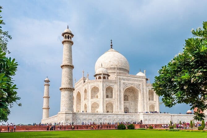 Private Taj Mahal, Agra Fort & Baby Taj Tour from Delhi by Car - Private Delhi to Agra car ride: low stress beats speed