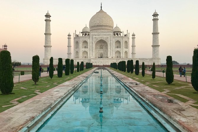 Private Taj Mahal & Agra Fort Tour, Dine with a View - The optional photographer: worth it if you want less posing stress