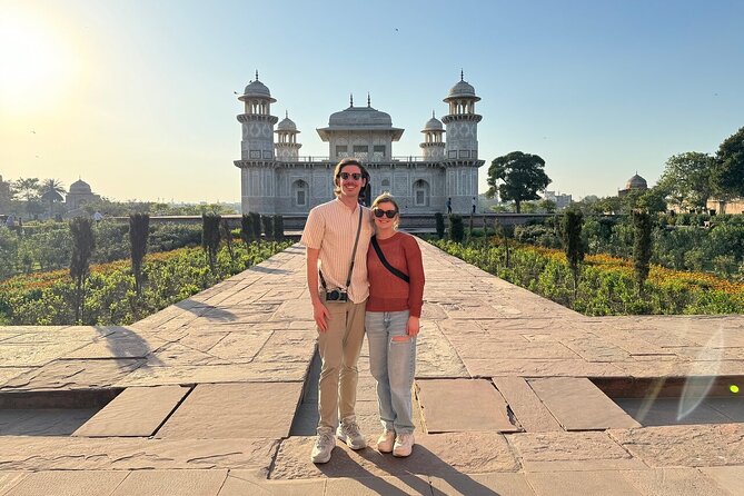 Private Taj Mahal and Agra Day Tour from Delhi-All Inclusive - Lunch at a 5-star restaurant: satisfying, but drinks are on you