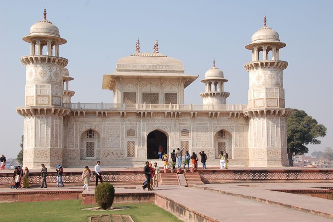 Private Taj Mahal Same Day Tour (Delhi - Agra - Delhi) - The 12-hour Delhi to Agra timeline, and what to expect