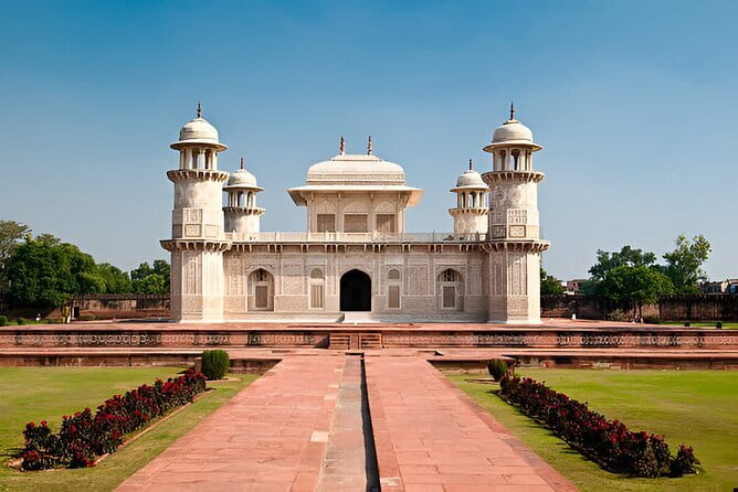 Private Taj Mahal Sunrise Tour and Agra Sightseeing from Delhi - Why the Taj Mahal at Sunrise Means You Beat the Crowds (and the Day Starts Fast)