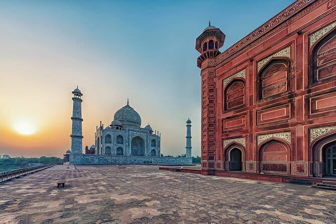 Private Taj Mahal Sunrise Tour and Agra Sightseeing from Delhi - Entering the Taj Mahal: What the 3-Hour Guided Visit Gets You
