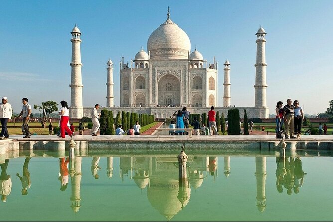 Private Taj Mahal Tour by Gatimaan Express Train - Small gotchas: closures, sales stops, and tips