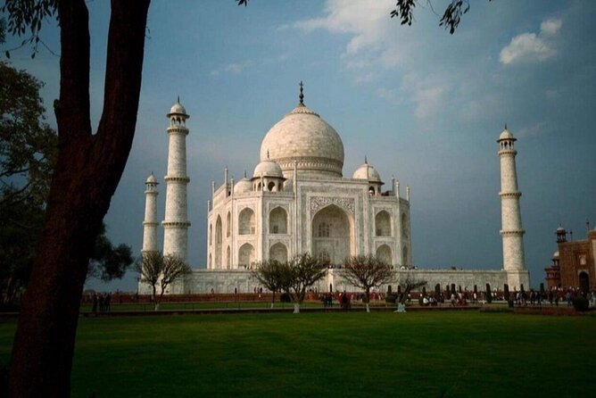 Private Taj Mahal Tour by Gatimaan Express Train - Should you book this Taj Mahal private tour by Gatimaan Express?