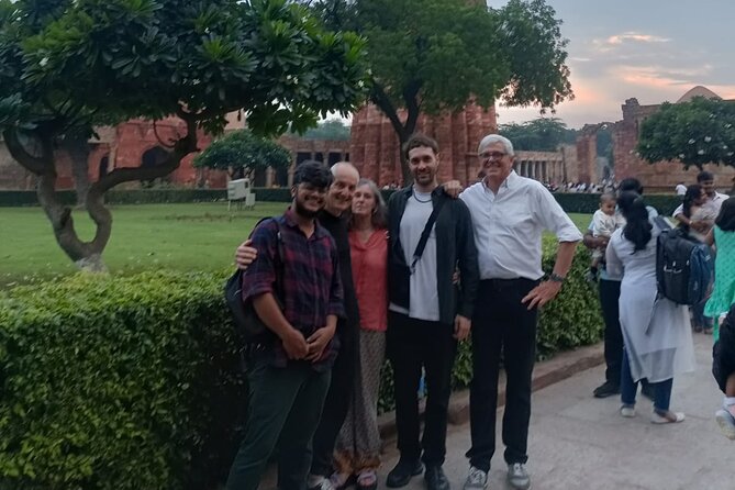 Private Tour in Mehrauli Archaeological Park & Qutub Minar - Why Mehrauli Archaeological Park is a smarter place to start