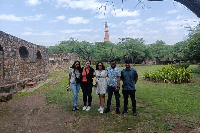 Private Tour in Mehrauli Archaeological Park & Qutub Minar - Who should book this tour, and who might not love it