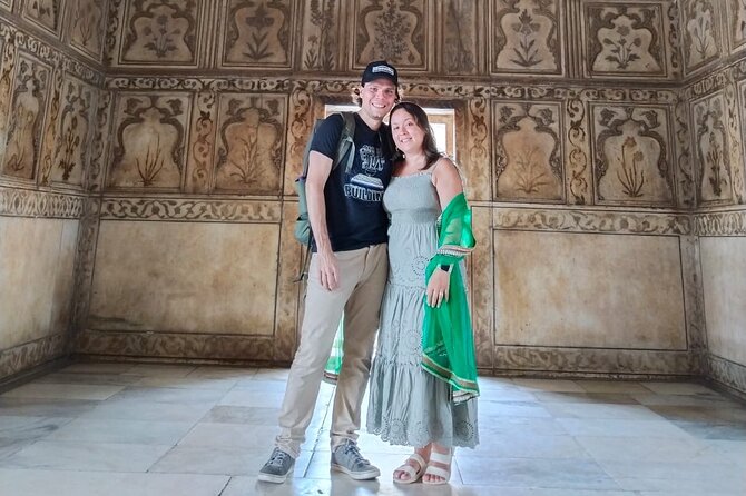 Private Tour of Taj Mahal from Delhi by Chauffeured Car - Itmad-ud-Daulah: the quick stop that adds variety