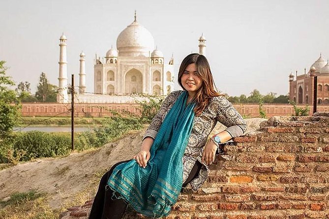 Private Tour: One Day Trip To Agra from Delhi by Car Visit Taj Mahal & Agra Fort - The Taj Mahal window at 10:30 AM: what you gain, what you should plan for