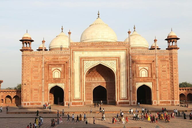 Private Tour to Taj Mahal and Agra From Delhi by Car - From Delhi pickup to Agra drive time: what the schedule feels like