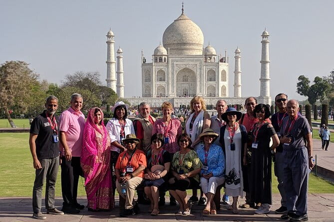 Private Tour to Taj Mahal and Agra From Delhi by Car - The smooth-service factor: why drivers and guides get praised