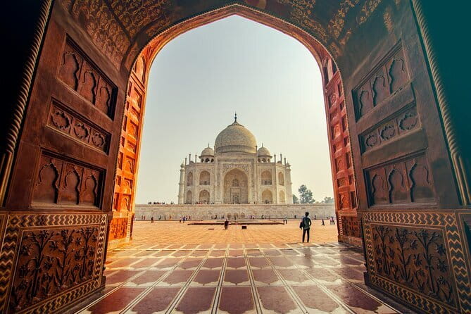 Private Tour to Taj Mahal and Agra From Delhi by Car - Should you book this tour?