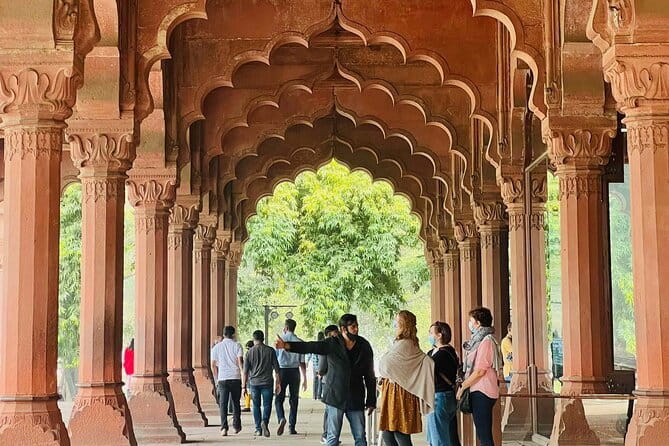 Red Fort Fast Track Entry Ticket in Delhi 2 hours Tour - Diwan-I-Khas: Marble Detail and Royal Significance