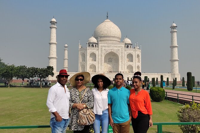 Same Day Agra Tour by Car From Delhi - Road Trip Setup: Delhi Pickup, Expressway Drive, and Car Comfort