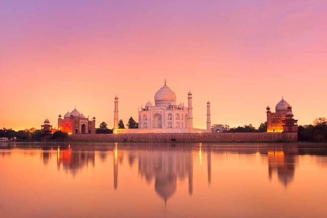 Same Day Agra Trip by Car from Delhi - All Inclusive - Morning Pickup and the Yamuna Expressway Drive to Agra