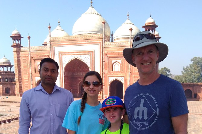 Same Day Luxury Taj Mahal, Fort & Baby Taj Tour from Delhi by Car - Price and Logistics for a Full-Day Agra Drive
