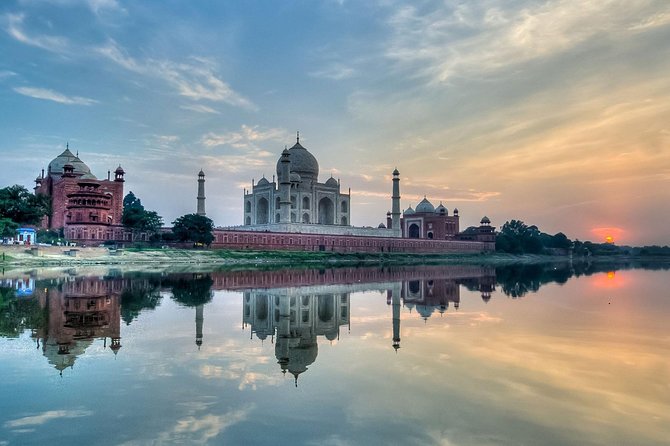 Same Day Taj Mahal Tour by car - The Delhi to Agra drive: comfort and time math