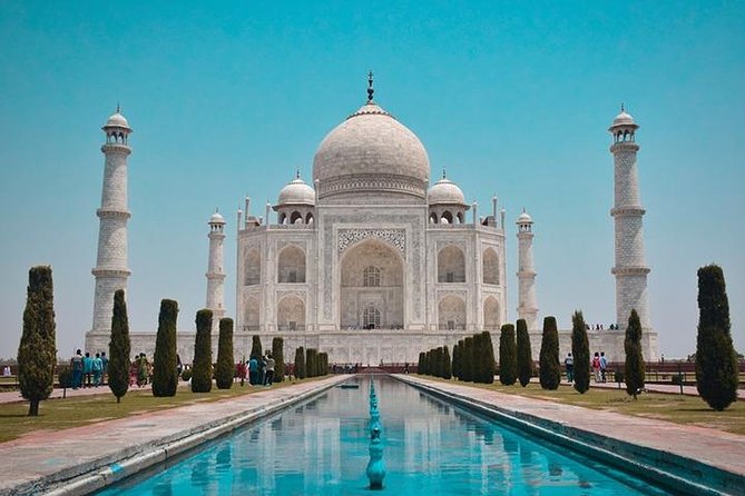 Same Day Taj Mahal Tour by car - Entering the Taj Mahal with a realistic two-hour plan