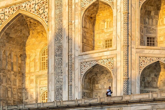 Same Day Taj Mahal Tour By Car From Delhi - Agra Fort after the Taj: change of pace, quick and worth it
