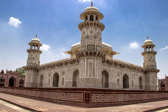 Same Day Taj Mahal Tour By Gatiman Express Train With Local Tour Guide - Taj Mahal at the top of the list: how your 3 hours can be used well