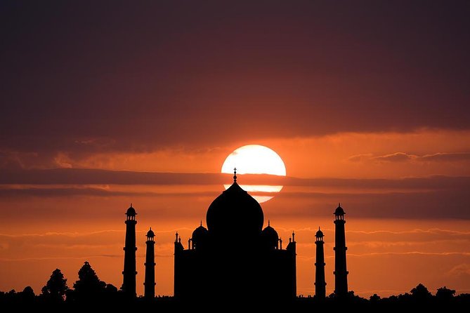 Same-Day Taj Mahal Tour: Full Story of the Mughals ( Dehli - Agra - Dehli ) - Agra Fort right after the Taj: Mughal power in 60 minutes