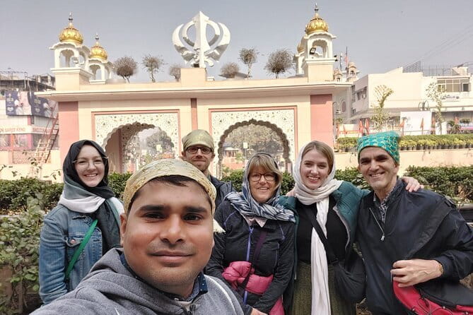 Sanjay Colony Slum & Old delhi Street Food Tasting tour - New Delhis New-to-Old Delhi contrast starts at Harkesh Nagar Metro