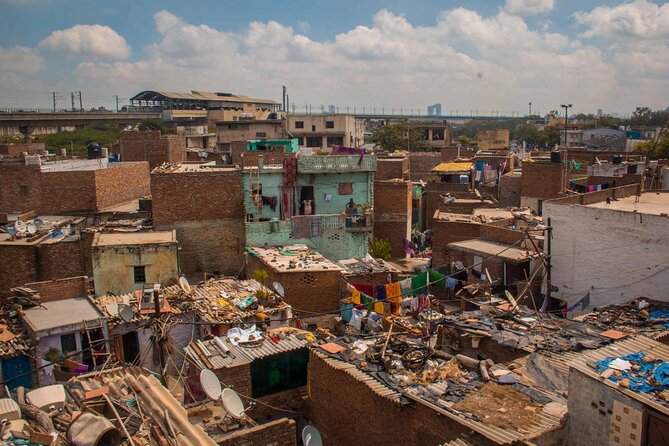 Sanjay Colony Slum Tour - Meet at Harkesh Nagar Okhla, then get your bearings fast
