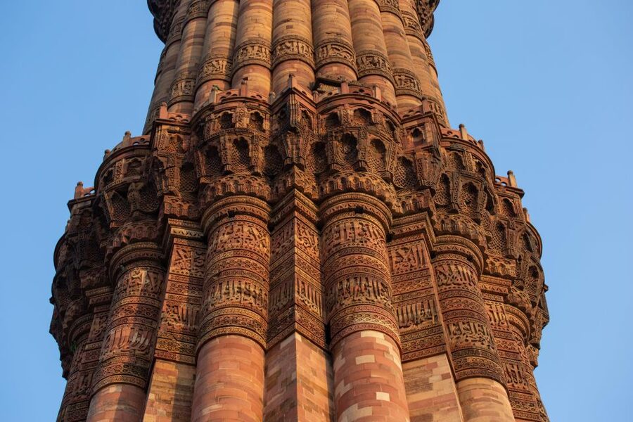 Skip-the-line Qutub Minar Private Tour with Transfer Option - Guides, languages, and why the explanations really matter