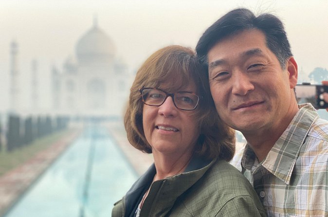 Skip-the-Line Taj Mahal Tour-Hassle-Free Entry & Guide Experience - Handicrafts Time: Shop With a Plan