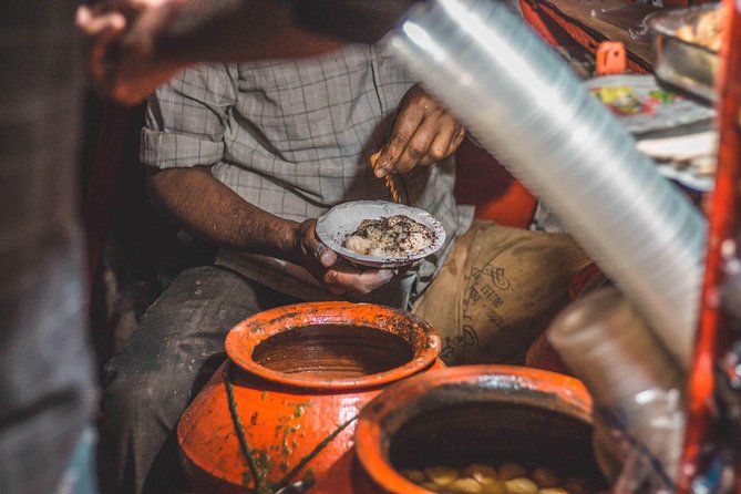 Spice & Stories: 3-Hour Old Delhi Heritage Food Walk Guided Tour - Getting started at Connaught Place, then sliding into Old Delhi by metro