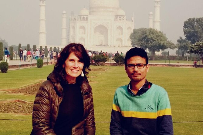 Sunrise Taj Mahal & Agra fort tour with Professional Photographer - Practical tips so sunrise does not become a hassle