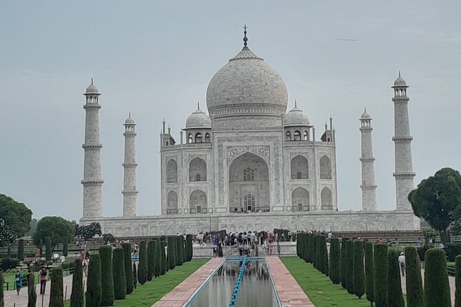 Sunrise Taj Mahal Private Tour From Delhi - Itmad-ud-Daula: the Jewel Box you can enjoy without crowd pressure