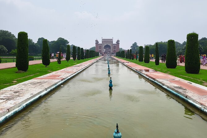 Sunrise Taj Mahal Private Tour From Delhi - The Delhi to Agra drive: where the day is won or lost