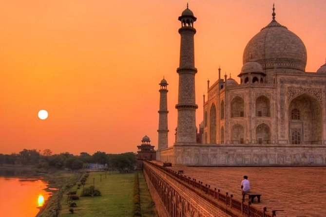 Sunrise Taj Mahal Tour by AC Car From Delhi - Agra Fort after lunch: Mughal power with a guide’s context