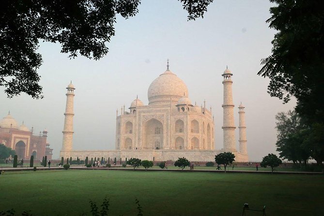 Sunrise Taj Mahal Tour from Delhi With Guide - What to bring so the day feels easy, not exhausting