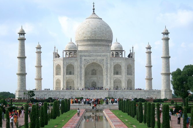 Sunrise TOUR To TAJ MAHAL, AGRA FORT & BABY TAJ from New Delhi.. - Why a road trip from Delhi is the smart move for Agra