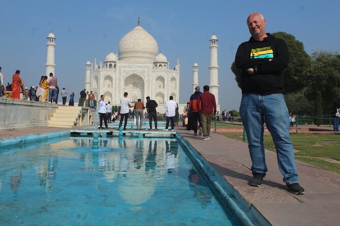 Taj Mahal Agra Fort and Baby Taj Same Day Tour By Car From Delhi - Lunch at Courtyard by Marriott, a welcome break in the middle