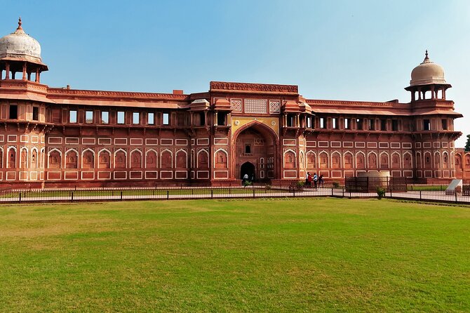 Taj Mahal, Agra Fort & Baby Taj Day Trip from Delhi by Car - Entering the Taj Mahal: timing, tickets, and what to bring