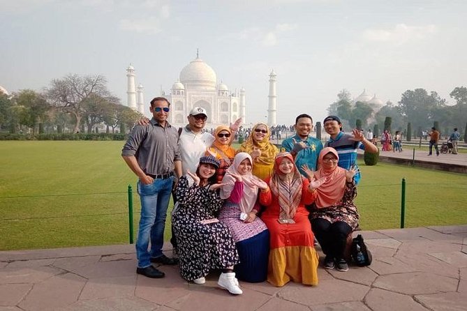Taj Mahal, Agra Fort & Baby Taj Private Day Tour from Delhi - Driver and guide quality: what the best days look like