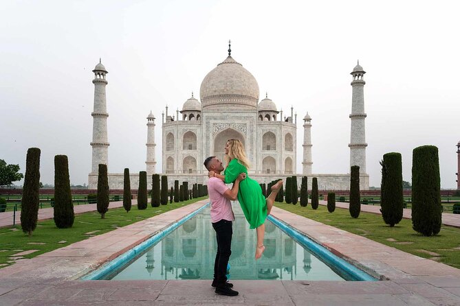 Taj Mahal, Agra Fort & Baby Taj Tour from Delhi By Car–Fast Entry - Lunch at a 5-Star Buffet: Included Option, Mixed Taste Expectations