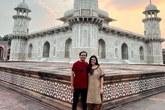 Taj Mahal, Agra Fort & Baby Taj Tour from Delhi with Meal - Price and logistics: the $5 number needs a smart double-check