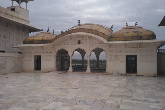 Taj Mahal, Agra Fort, & Fatehpur Sikri Day trip From Delhi by car - Agra Fort in the afternoon, a second UNESCO must-see