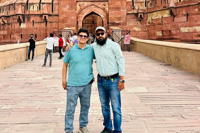 Taj Mahal & Agra Fort Private Guided Day Tour From Delhi - Lunch Stop at Courtyard by Marriott: What the Meal Option Adds